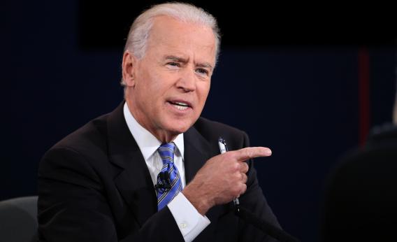 Joe Biden se va ocupa de iniţierea politicilor privind armele în urma atacului de la Newtown