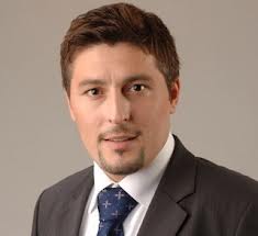 Cornel Poteraşu, reinstalat director al Aeroportului Otopeni