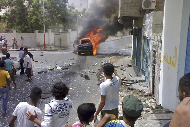 Siria: Două autoturisme capcană au explodat în centrul Damascului