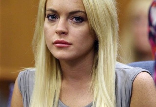 Lindsay Lohan a fost externată dintr-un centru de dezintoxicare