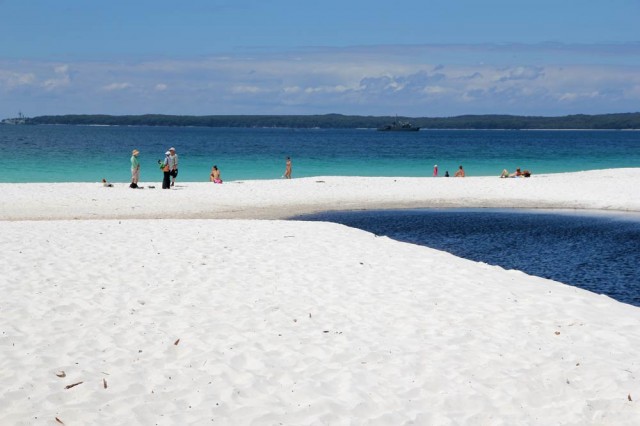 Cea mai albă plajă din lume se află în Australia