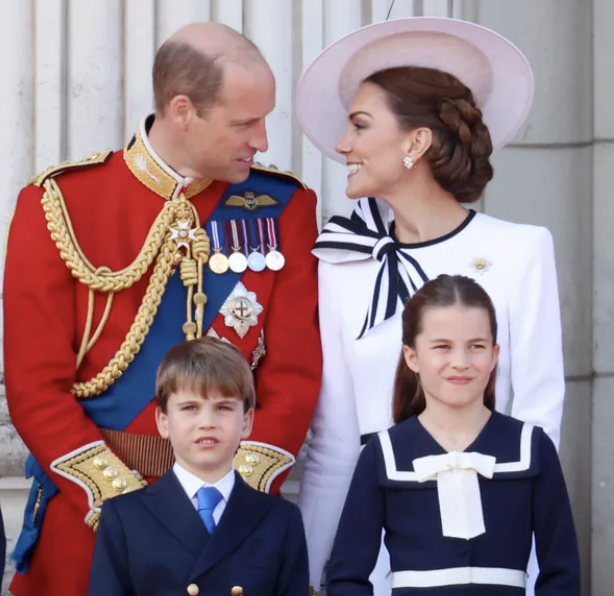 FOTO Prințul William & Prințesa Kate, Palatul  Buckingham, X- Twitter