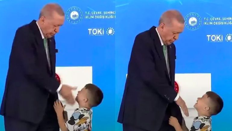 VIDEO. Erdogan a pălmuit un băiat care nu i-a sărutat mâna