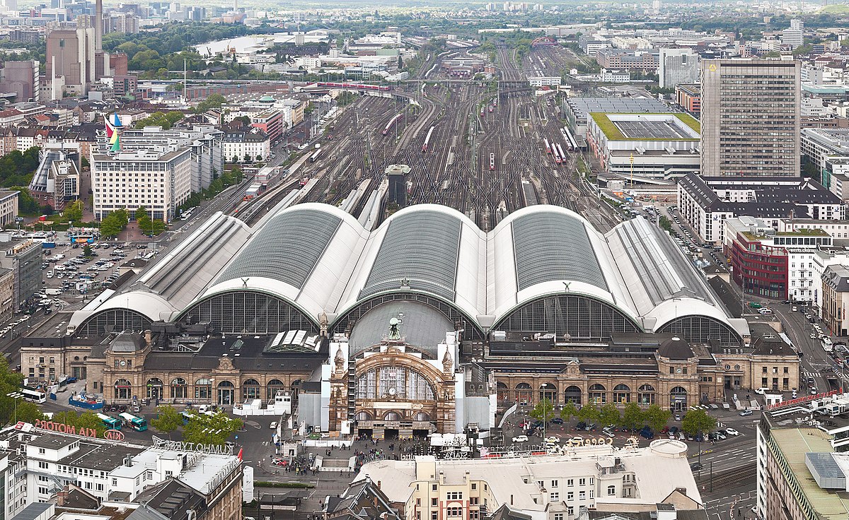 Foto Gară Frankfurt